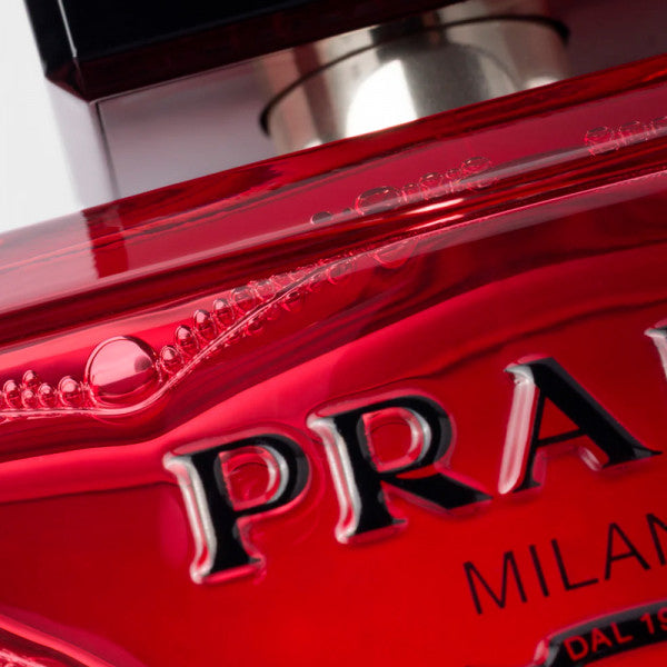 PRADA
Paradoxe Radical Essence
